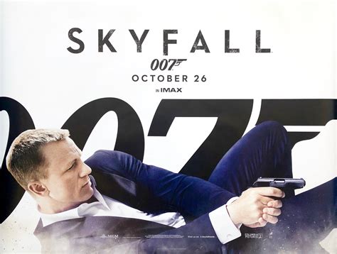 007 스카이폴: 미스터리와 액션의 교차로